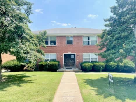 2004 Goldsmith Ln. property
