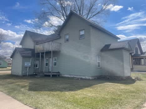 702 13th Ave E property