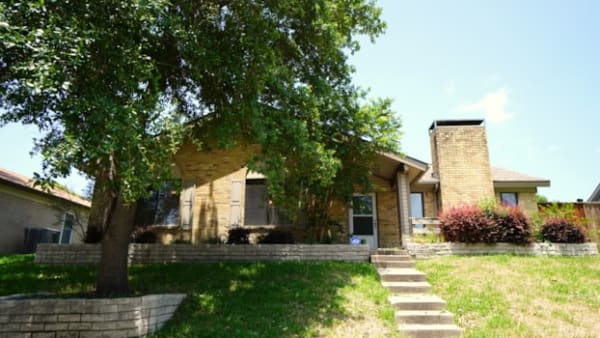 4734 Cliffwood Drive property