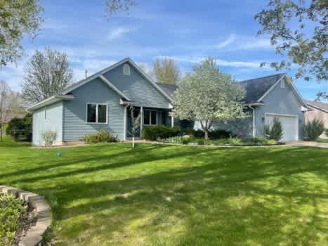 1505 Shore Haven Ct NE property