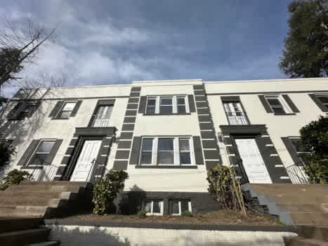 Spacious 3 & 4 Bedroom Apartments at 4101 Davis Place NW, Washington DC – Available Now! property