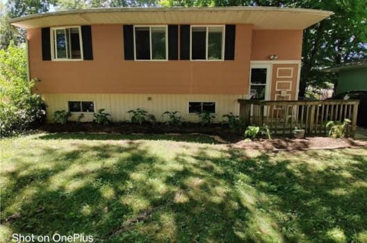 1330 Essex Drive property
