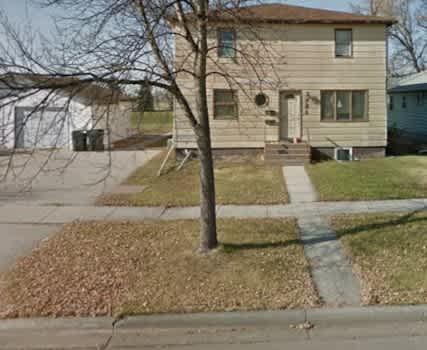 221 2nd Street North property