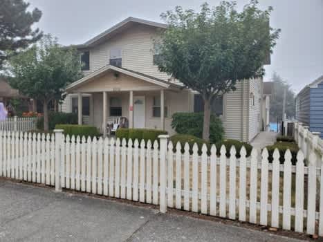 3213 Oaks Ave Unit C Everett, WA 98201 property