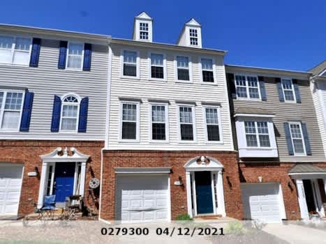 7003 PINECREST TOWNES DRIVE property