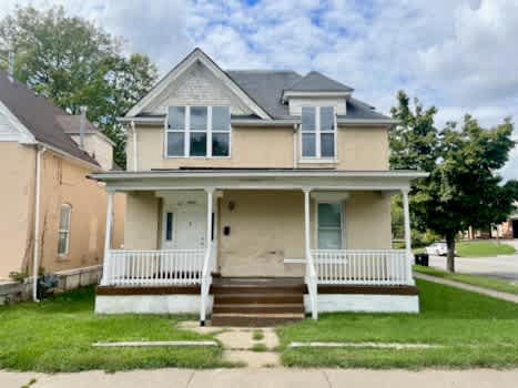 1000 S 28th st property
