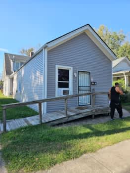 3016 Montana Ave property