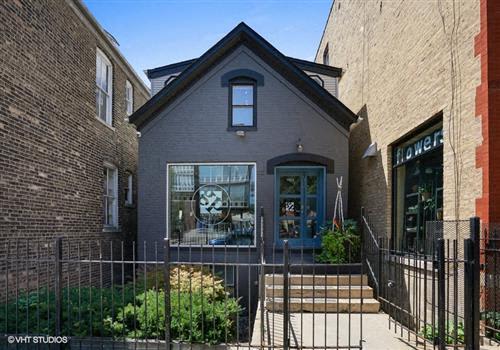 1922-24 N. Damen Ave. property