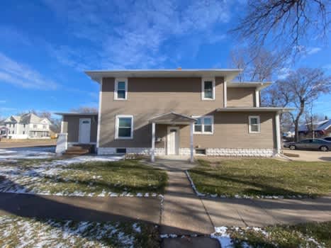 524 W 26th St property