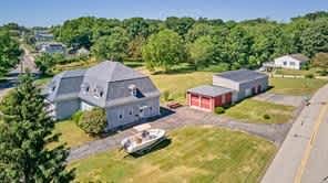 54 Robinson Street property