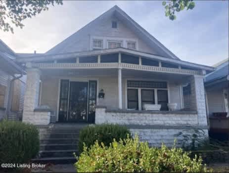 2320 West Oak Street property