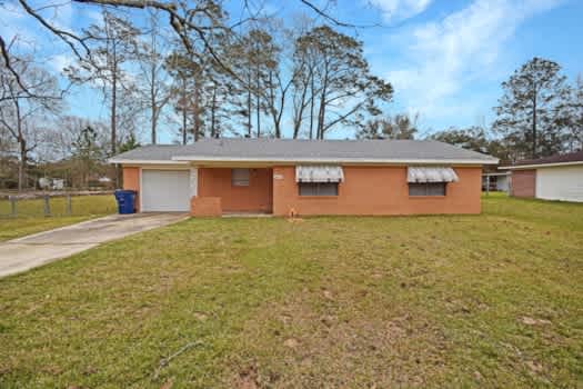 543 Free Street property