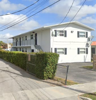 3181 SW 18th St property