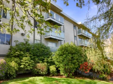 Kirkcauldy Apartments property