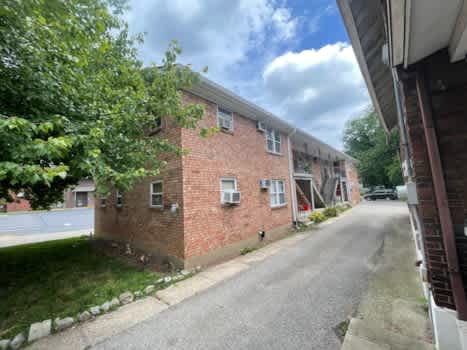 3909 S 3rd St. property