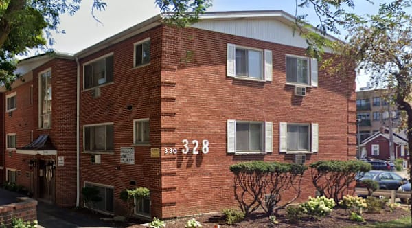 328, 330 Des Plaines property