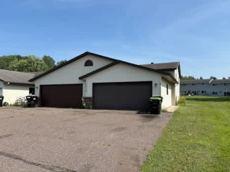 2918 Edgewood Drive property