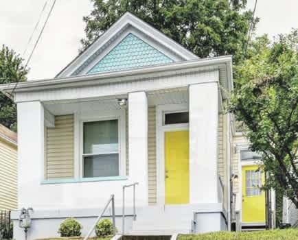 813 Swan St property