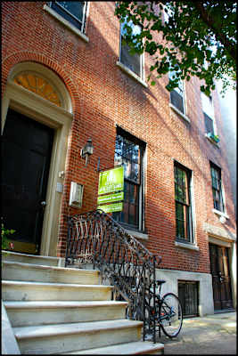 1010 Clinton Street property