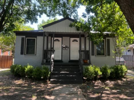 410 North Oak Cliff Boulevard property