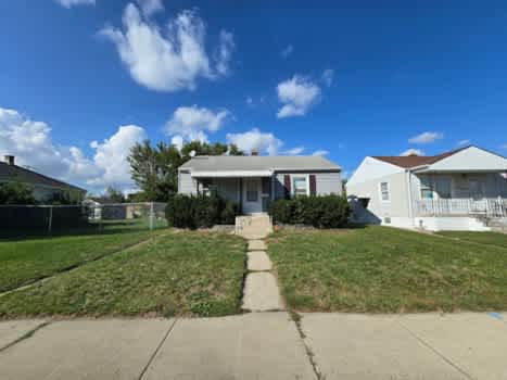 913 169th Pl. property