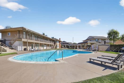 Montclaire Apartments property