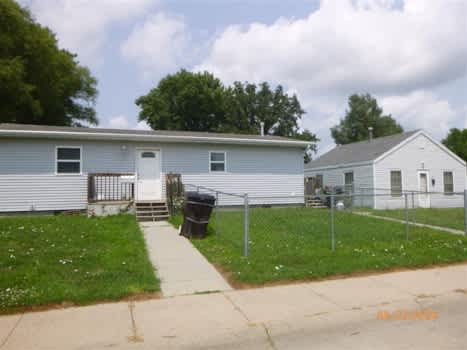 226 W 6th Ave property