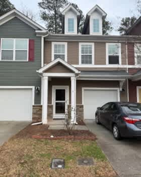 8 Mulberry Court property