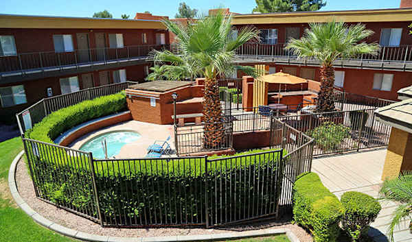 Camelback Cove Apartments property