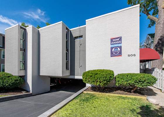 808 Oakland property