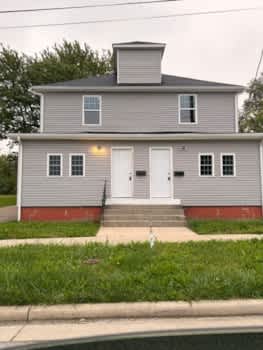 1223 S Main St property