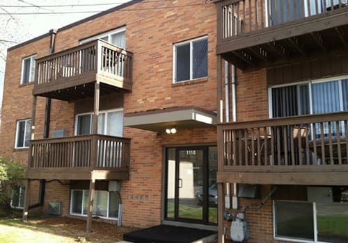 Southern Manor Apartments property