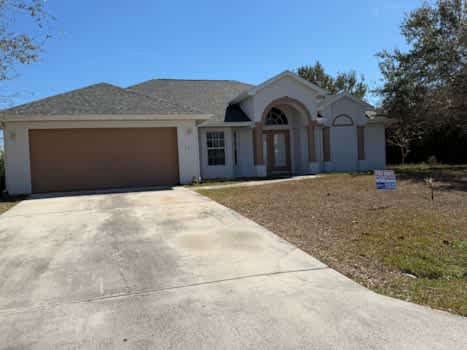137 SW Meade Cir. property