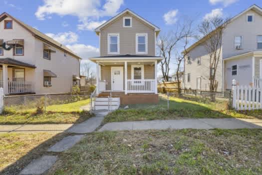 507 Washburn Ave property