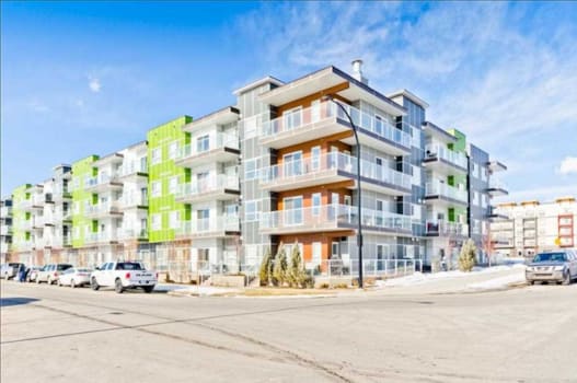 #124, 20 Seton Park property