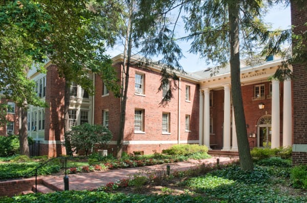 Kew Gardens property