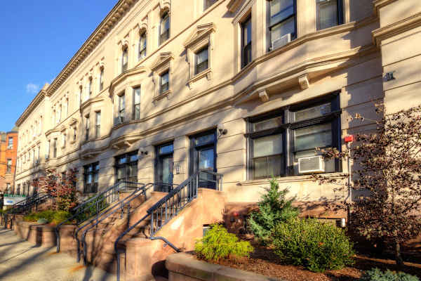 La Plaza property