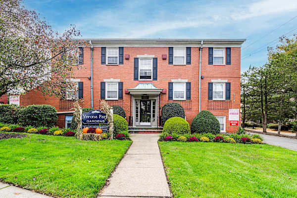Verona Park Gardens property