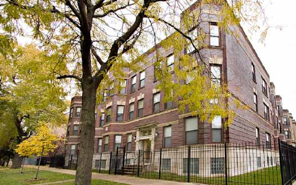 Renaissance At Woodlawn Park property