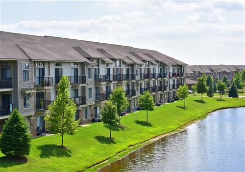 Prairie Lakes Apartments property