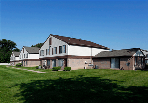 Farmbrooke Manor property