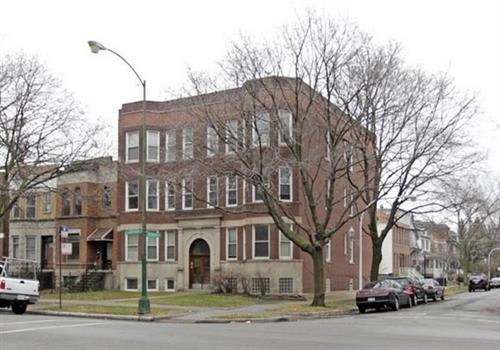 1523-5 Addison property