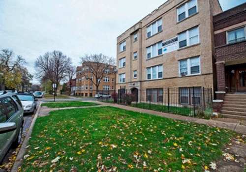 6933 S Indiana property