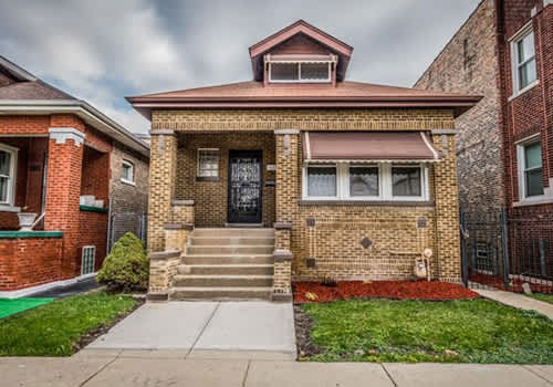 7825 S Bishop St property