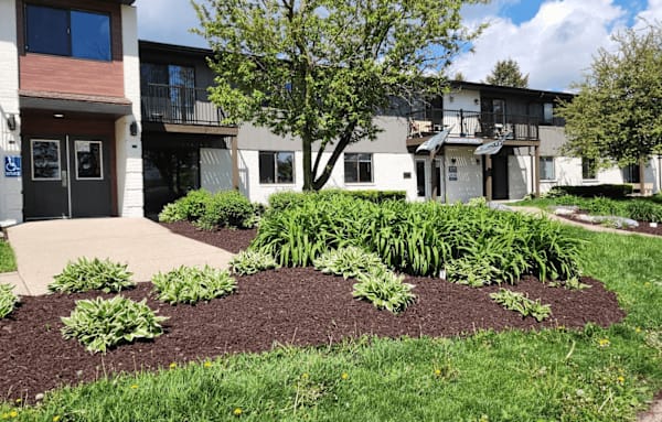 Briarwood Apartments property