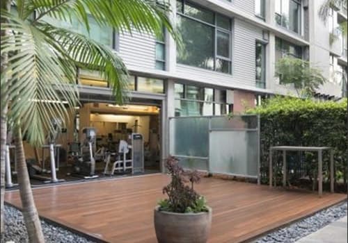 Met Lofts property