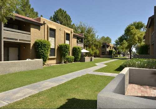 Shadow Ridge Apartments property