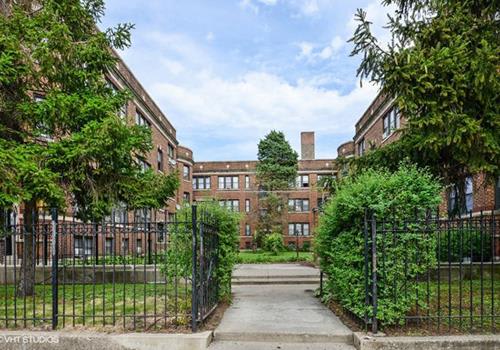 4615-27 N. Ashland Ave. property