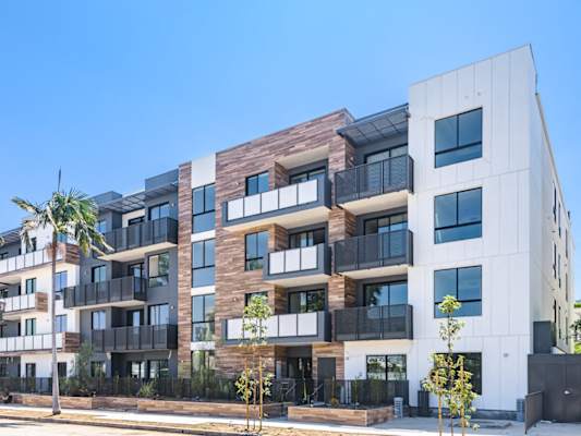 Cole Grove by Wiseman property
