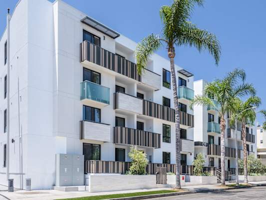 Kings on Third by Wiseman property